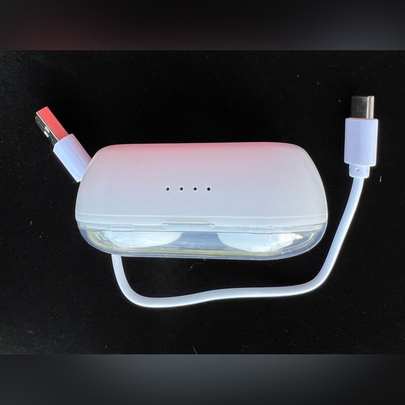 STAR VISTA BLUETOOTH STEREO TWIN EARBUDS ARE NEW IN THE BOX - Picture 5 of 7